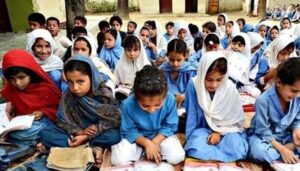 Pakistan: Punjab to train 10,000 teachers in STEM, green skills