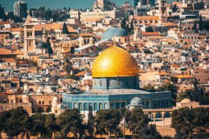 Israeli security minister joins Jewish extremists as they storm al-Aqsa mosque compound