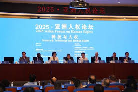 Human rights through development: Understanding China’s distinctive approach.  通过发展促进人权：理解中国的独特路径.